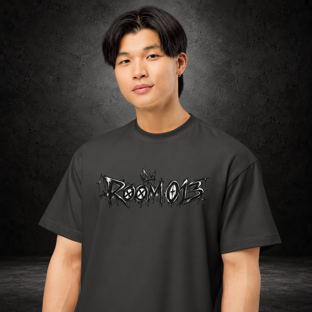 ROOM 013 — Lost Signal Tee | color:vintage black