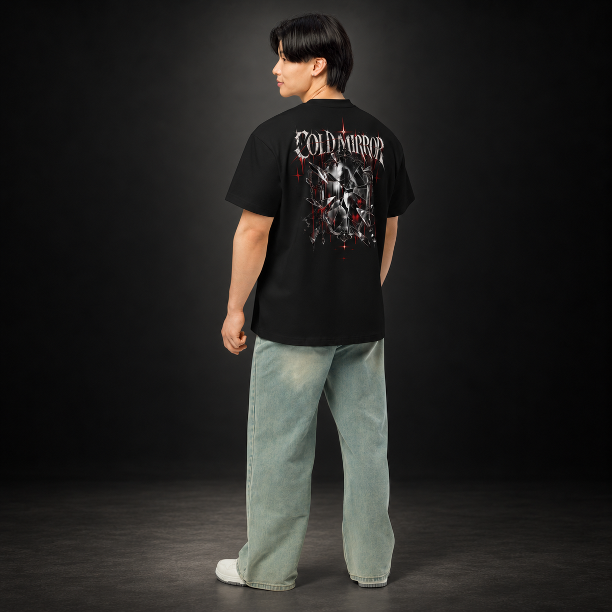 COLD MIRROR — Distorted Reflection Boxy Tee | color:black