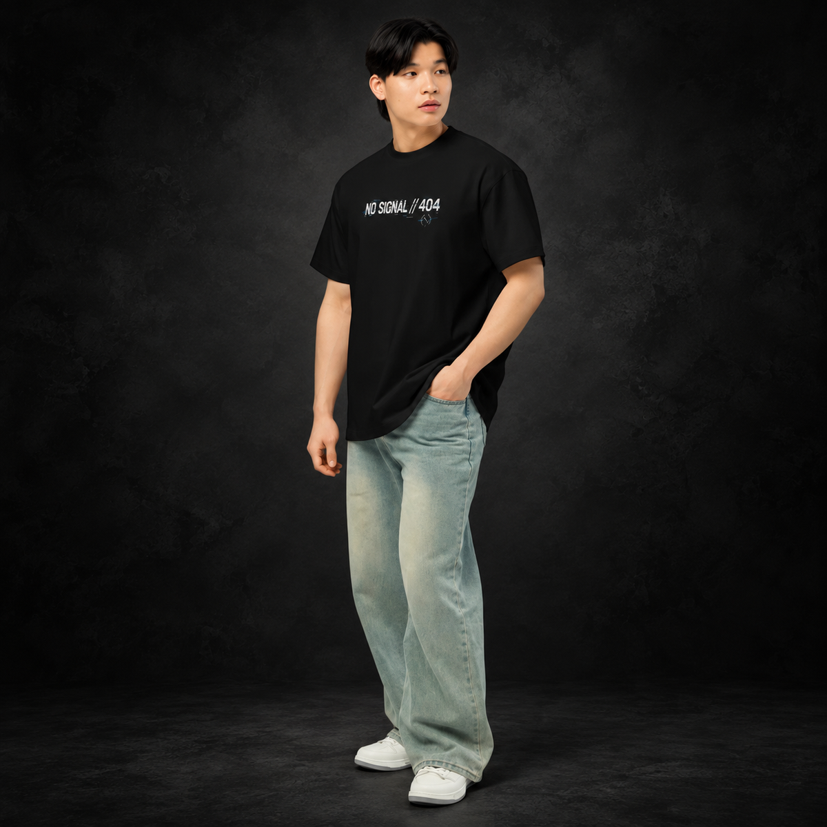 NO SIGNAL — Error 404 Tee | color:black